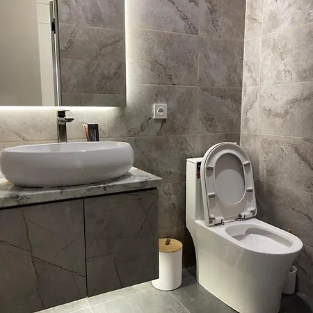 Mega Park Бизнес Класс Meridian Apartaments Алматы Экстерьер фото